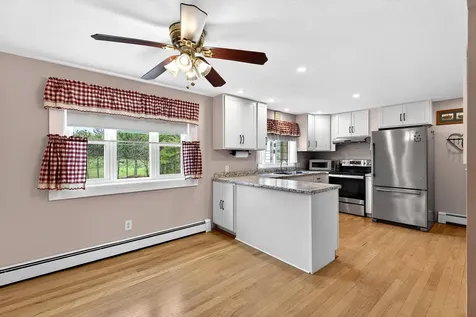 897 Riverside Drive Augusta ME 04330