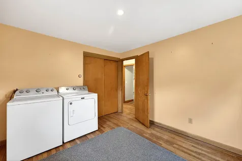 897 Riverside Drive Augusta ME 04330