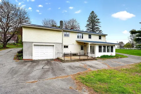897 Riverside Drive Augusta ME 04330