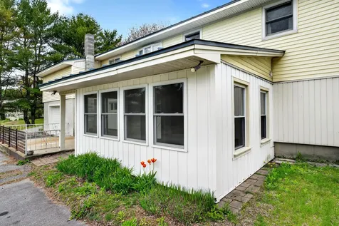 897 Riverside Drive Augusta ME 04330