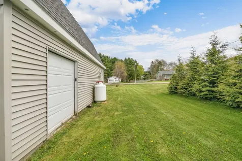 6 Coolidge Avenue Hampden ME 04444