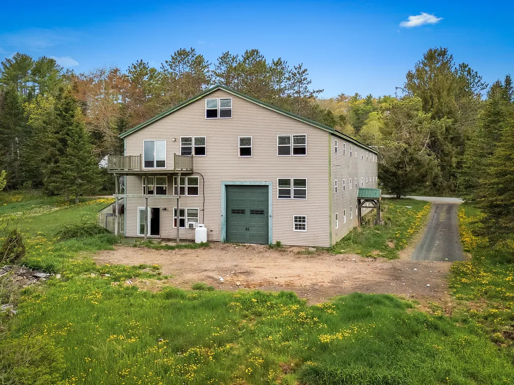 1257 N Pond Road Warren ME 04864