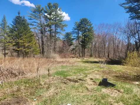 1257 N Pond Road Warren ME 04864