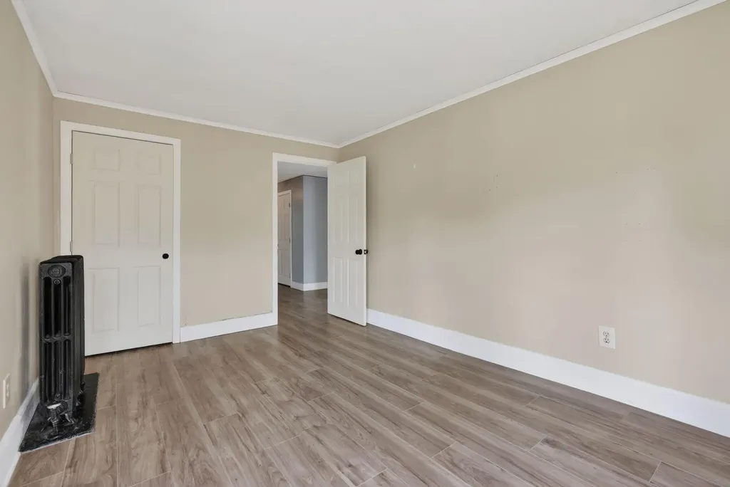 923 Broadway South Portland ME 04106