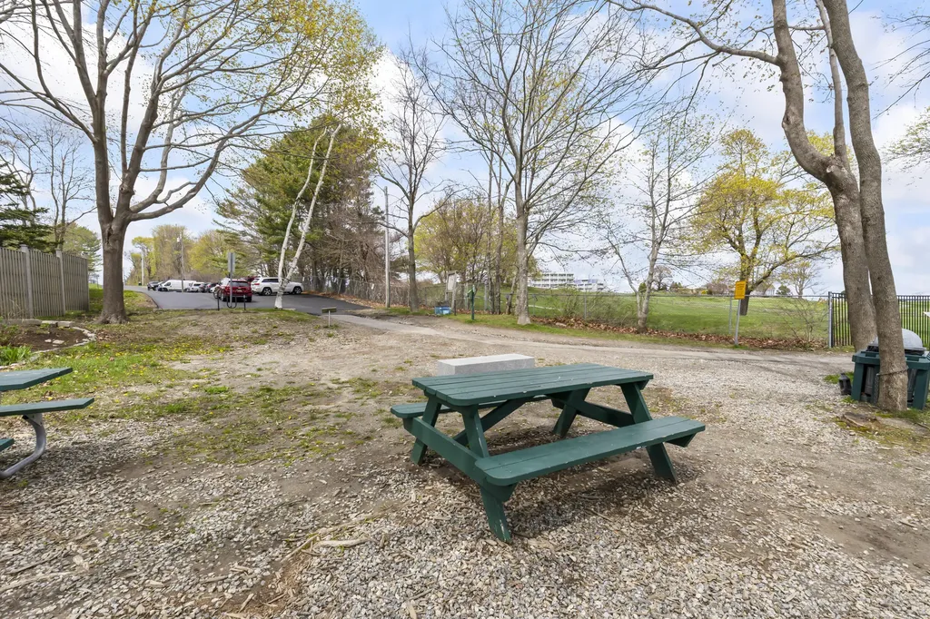 12 Samoset Road Rockland ME 04841