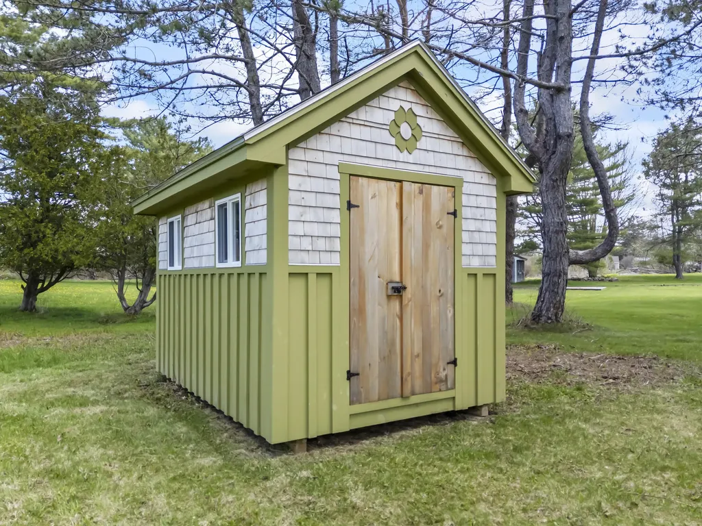 12 Samoset Road Rockland ME 04841