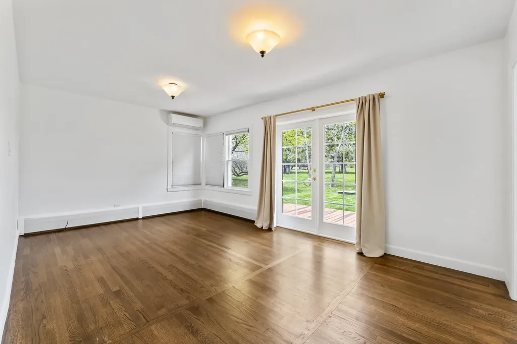 12 Samoset Road Rockland ME 04841