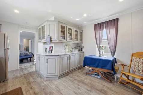52 Oxbow Drive Lewiston ME 04240