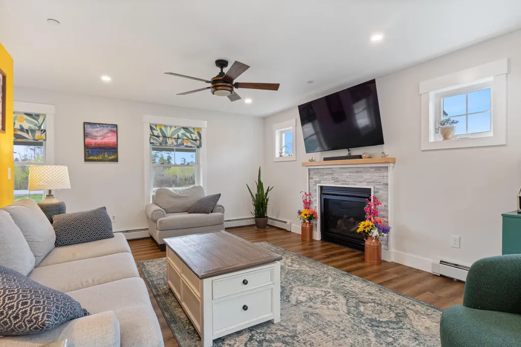 23 Pennywhistle Drive Windham ME 04062