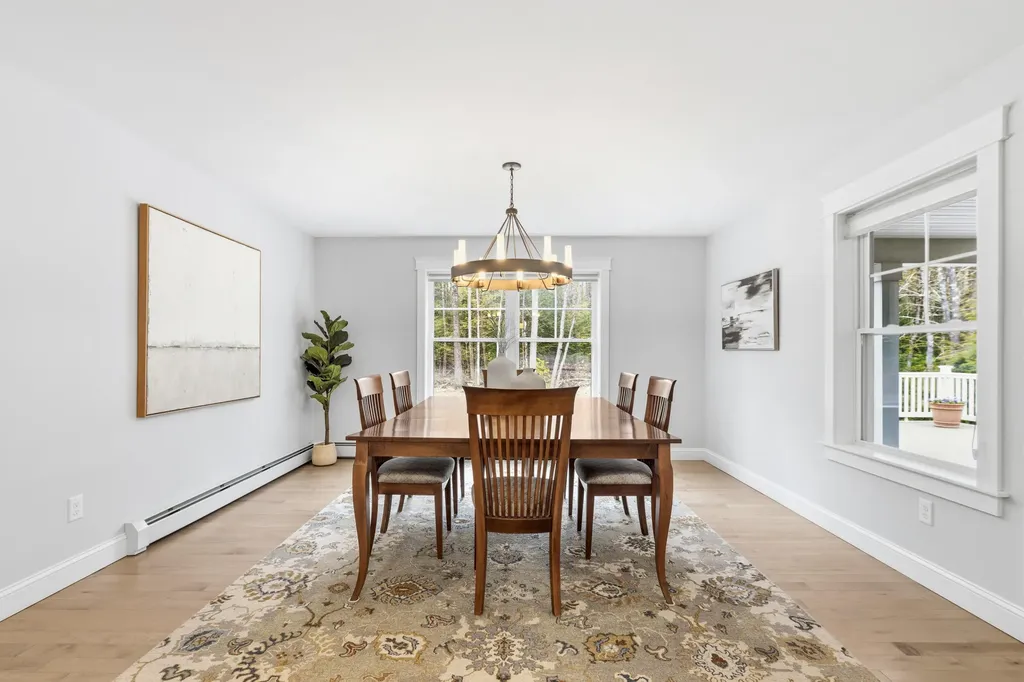 14 Theresa Masse Lane Scarborough ME 04074