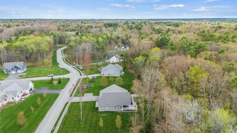14 Theresa Masse Lane Scarborough ME 04074