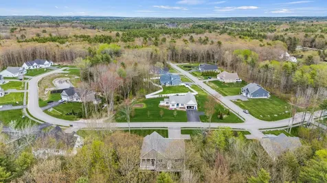 14 Theresa Masse Lane Scarborough ME 04074