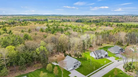 14 Theresa Masse Lane Scarborough ME 04074