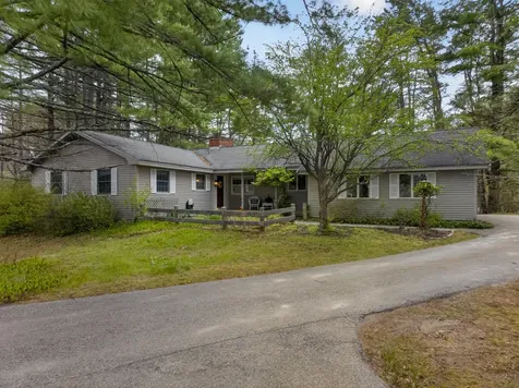 15 Mill Lane York ME 03909
