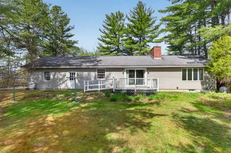 15 Mill Lane York ME 03909