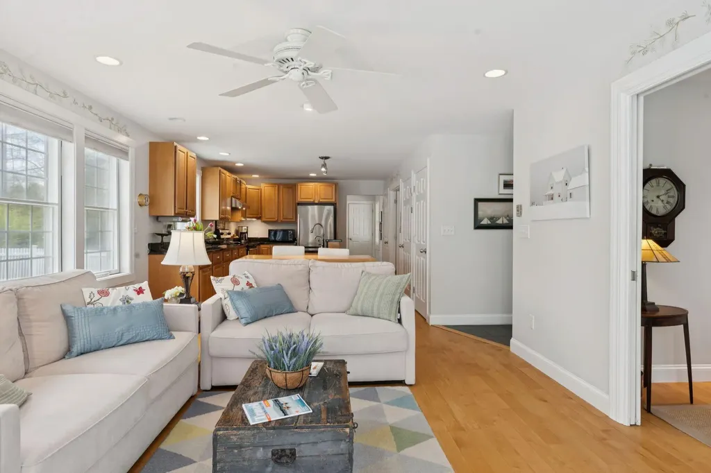 20 Rachel Drive Kennebunk ME 04043