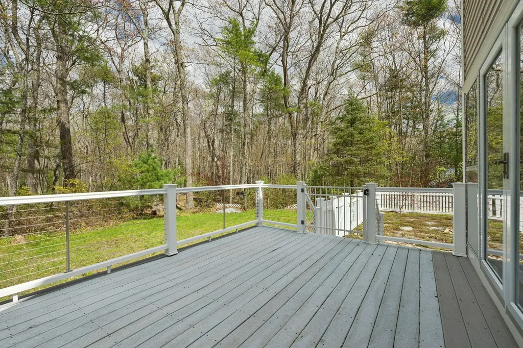 20 Rachel Drive Kennebunk ME 04043
