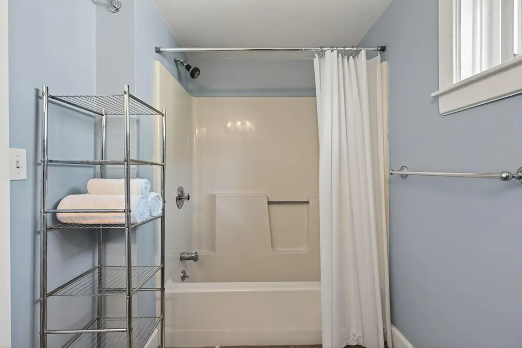 29 Parris Street Portland ME 04101