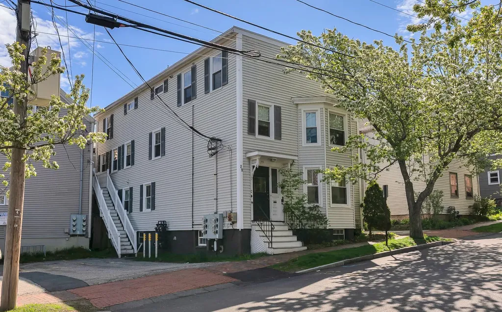 29 Parris Street Portland ME 04101
