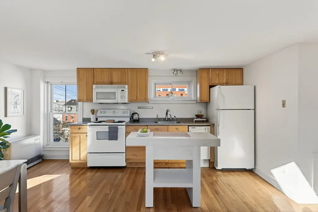 29 Parris Street Portland ME 04101