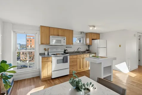 29 Parris Street Portland ME 04101