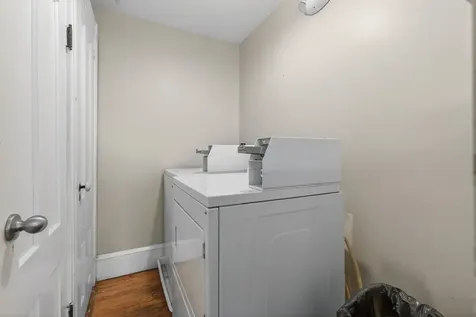 29 Parris Street Portland ME 04101