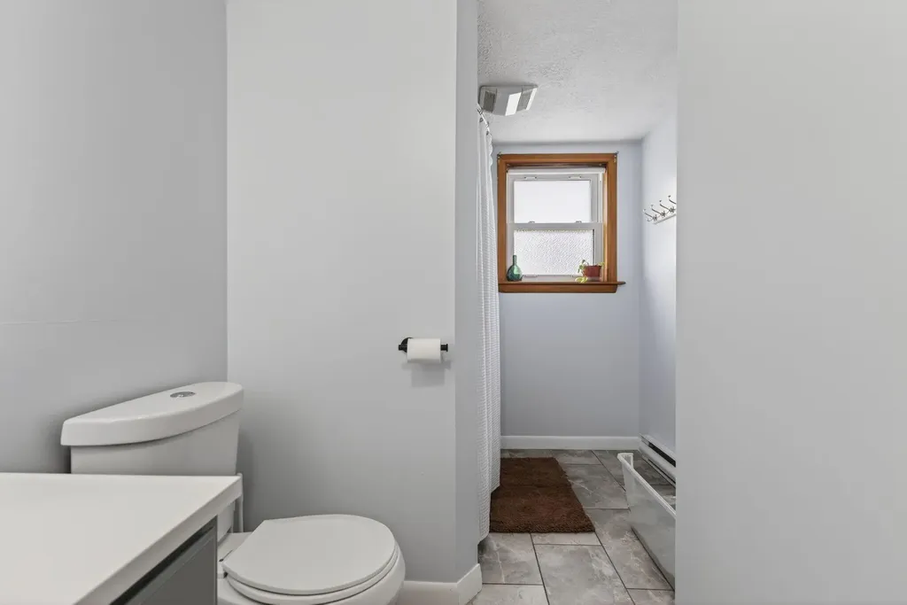 4 Highland Street Biddeford ME 04005