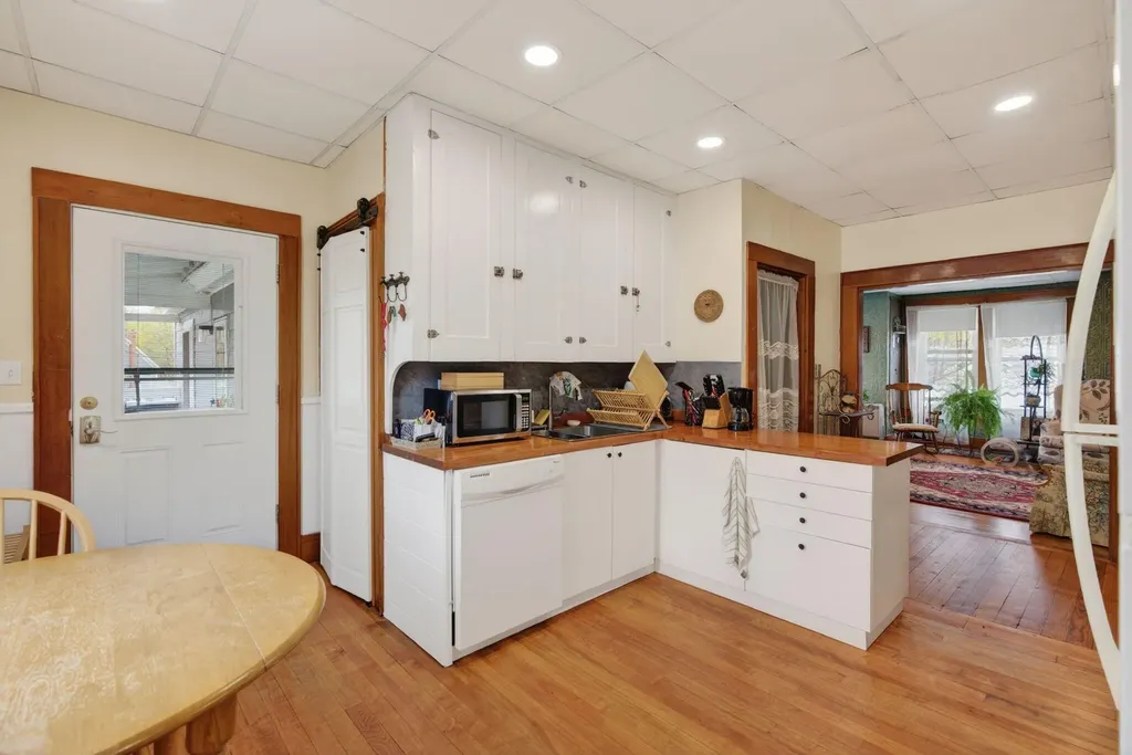 4 Highland Street Biddeford ME 04005