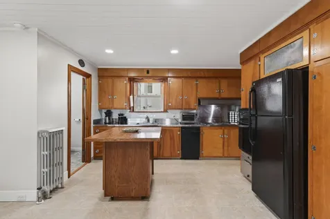 4 Highland Street Biddeford ME 04005