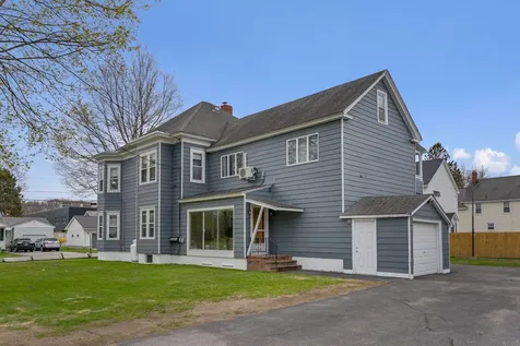4 Highland Street Biddeford ME 04005