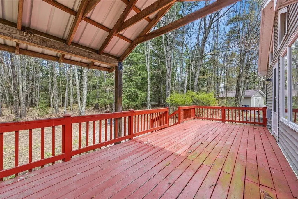 157 Long Plains Road Buxton ME 04093