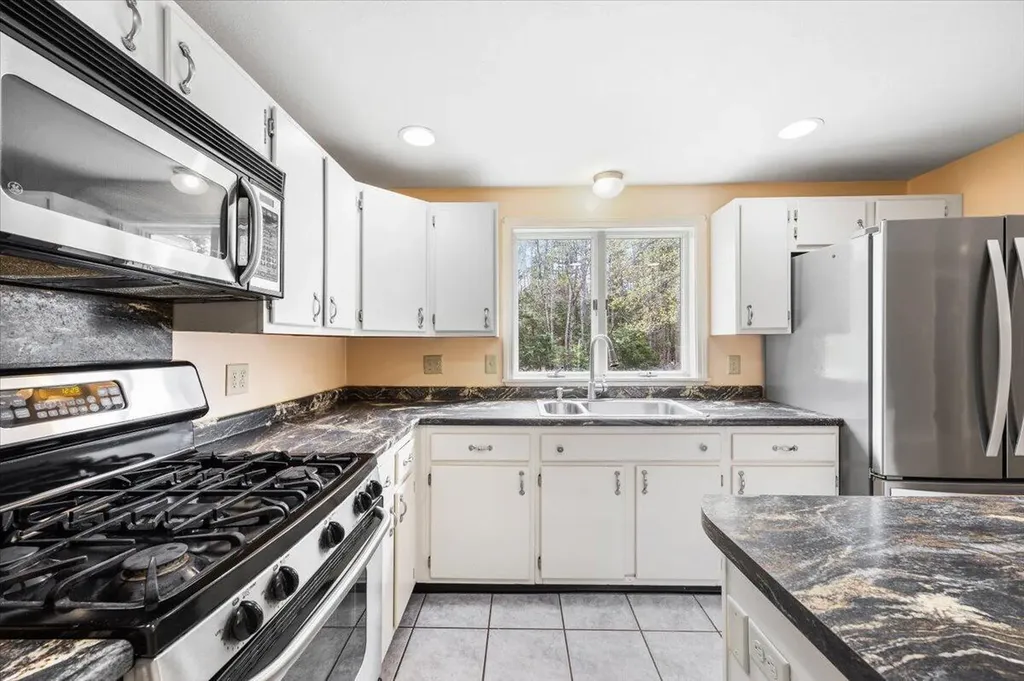 157 Long Plains Road Buxton ME 04093