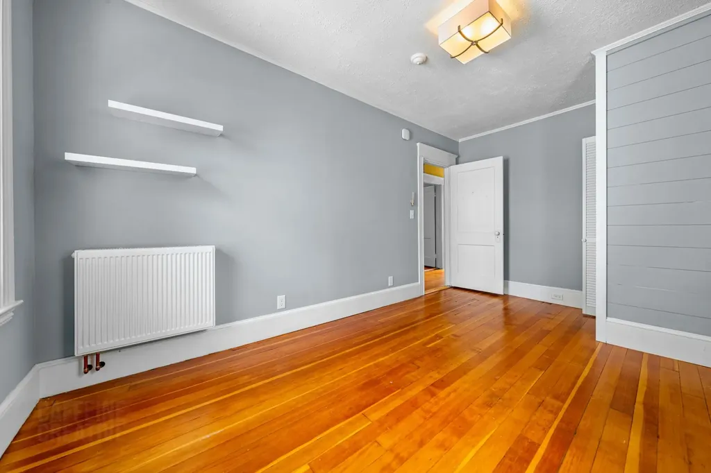 35 Strathmore Road South Portland ME 04106