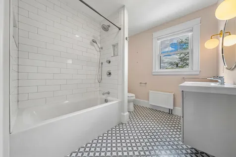 35 Strathmore Road South Portland ME 04106