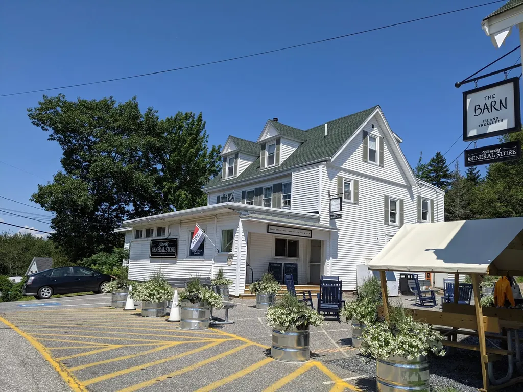 752 Hendricks Hill Road Southport ME 04576
