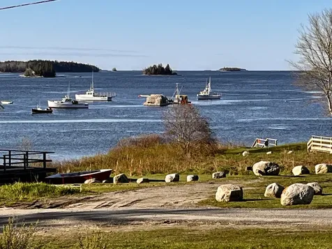 24 Creek Road Bremen ME 04551