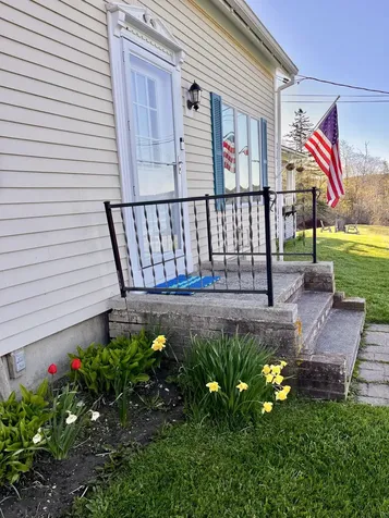 24 Creek Road Bremen ME 04551