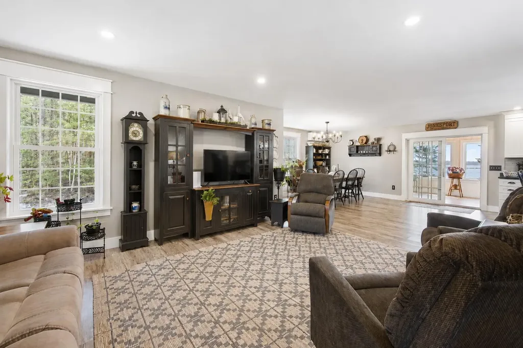 179 Makers Point Road Jonesport ME 04649
