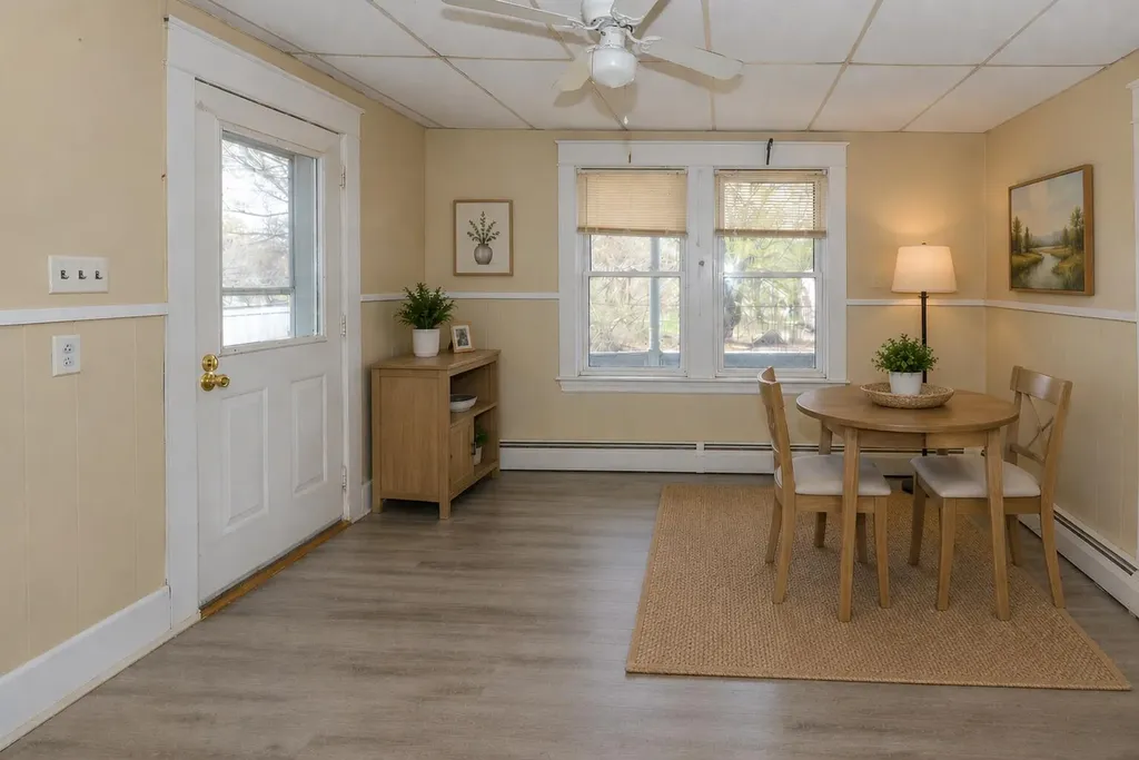 11 Holman Avenue Mexico ME 04257