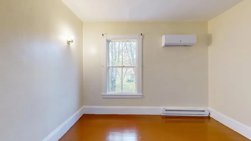 8 Morrill Street Buckfield ME 04220