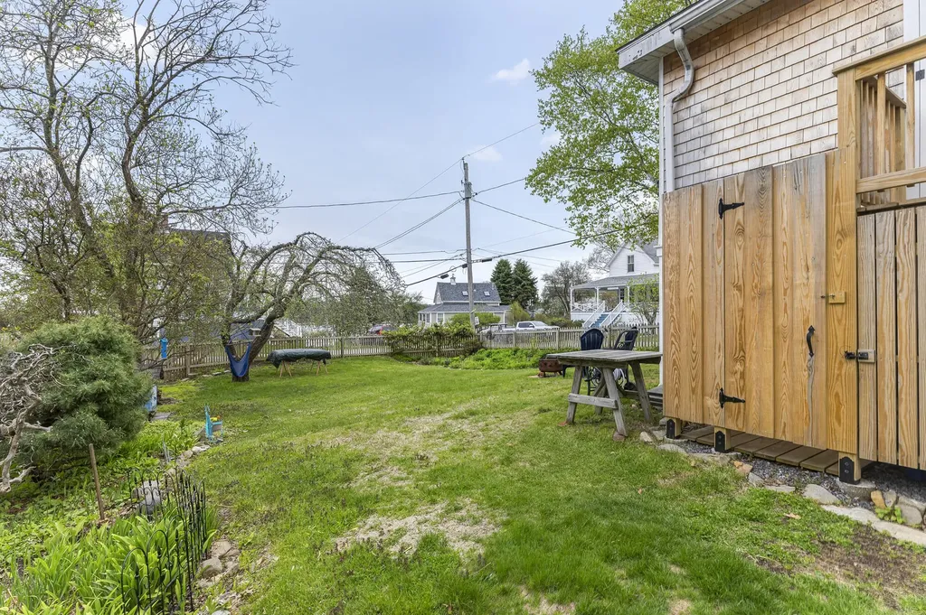 59 New Island Avenue Portland ME 04108