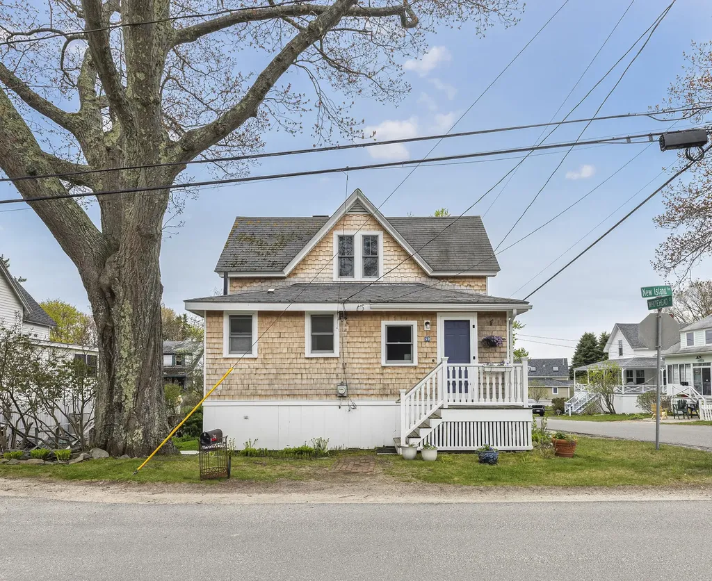59 New Island Avenue Portland ME 04108