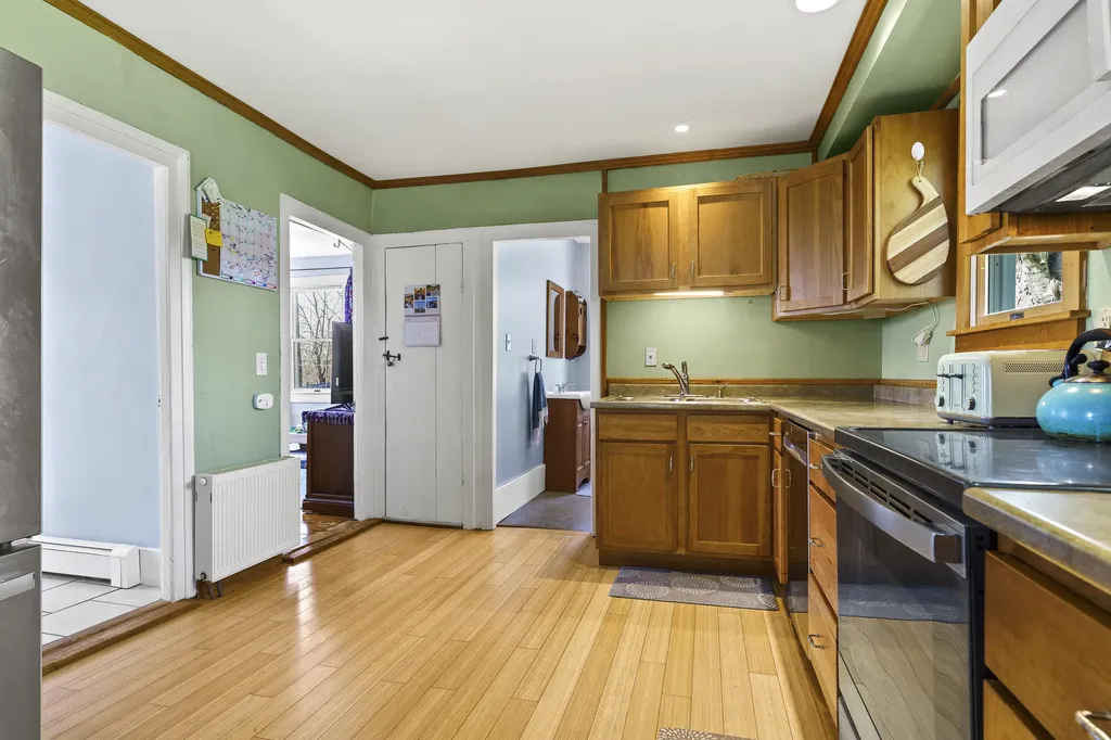 65 Borland Hill Road Nobleboro ME 04555