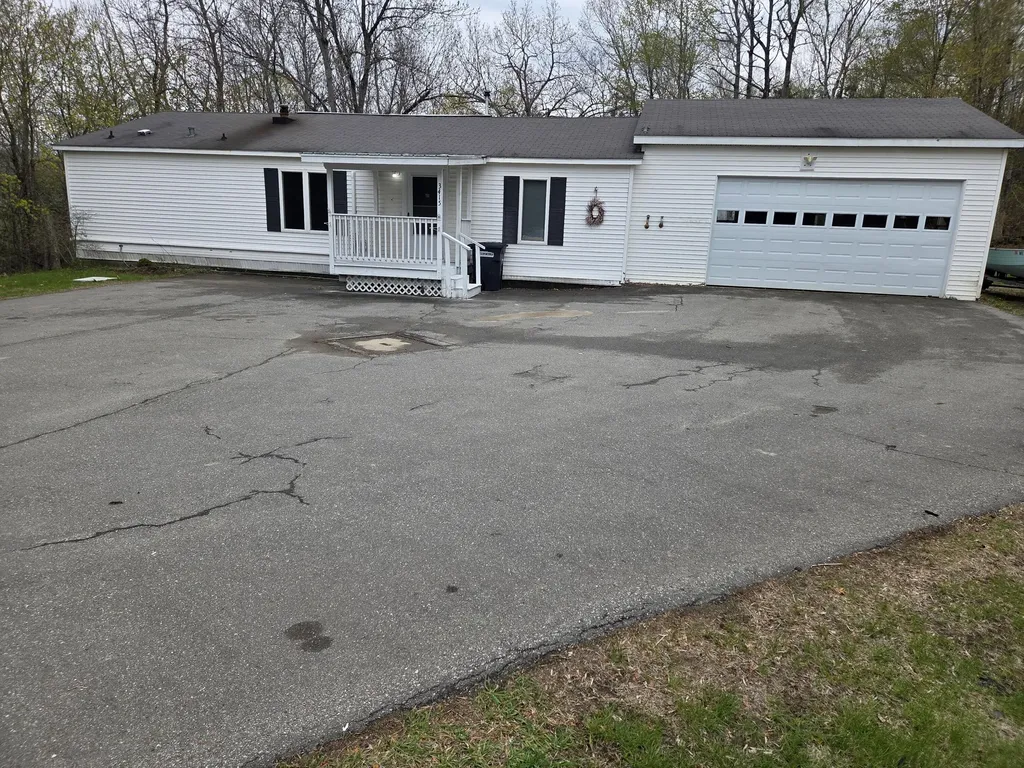 3415 Union Street Levant ME 04456