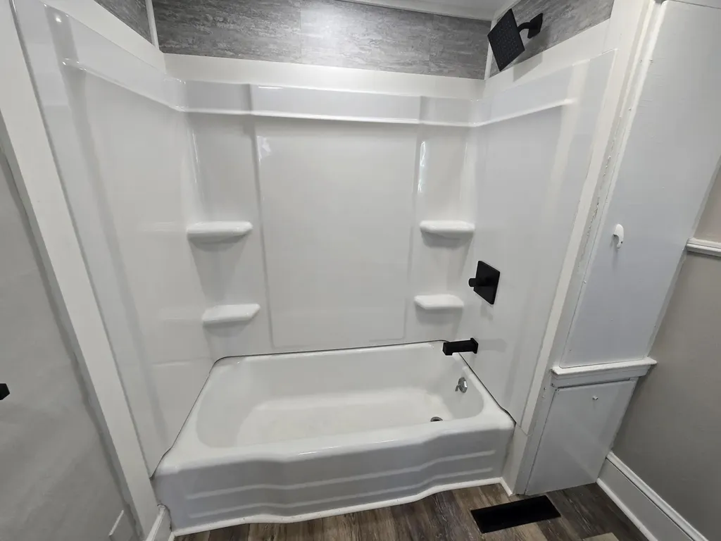 9 Morton Place Augusta ME 04330