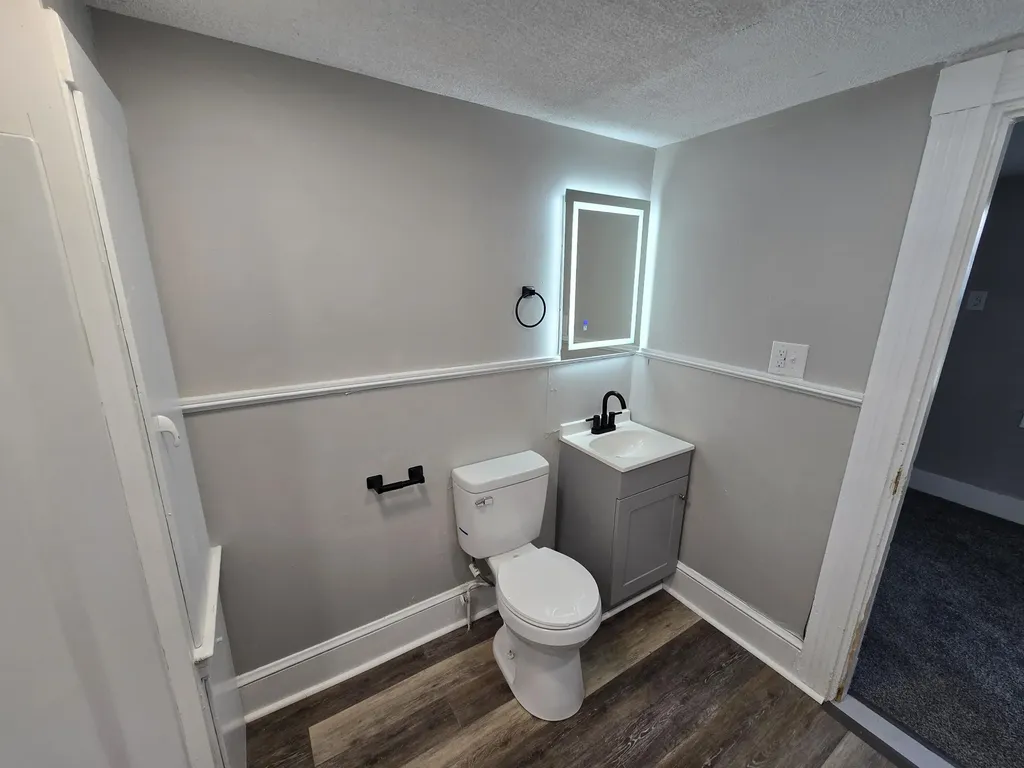 9 Morton Place Augusta ME 04330