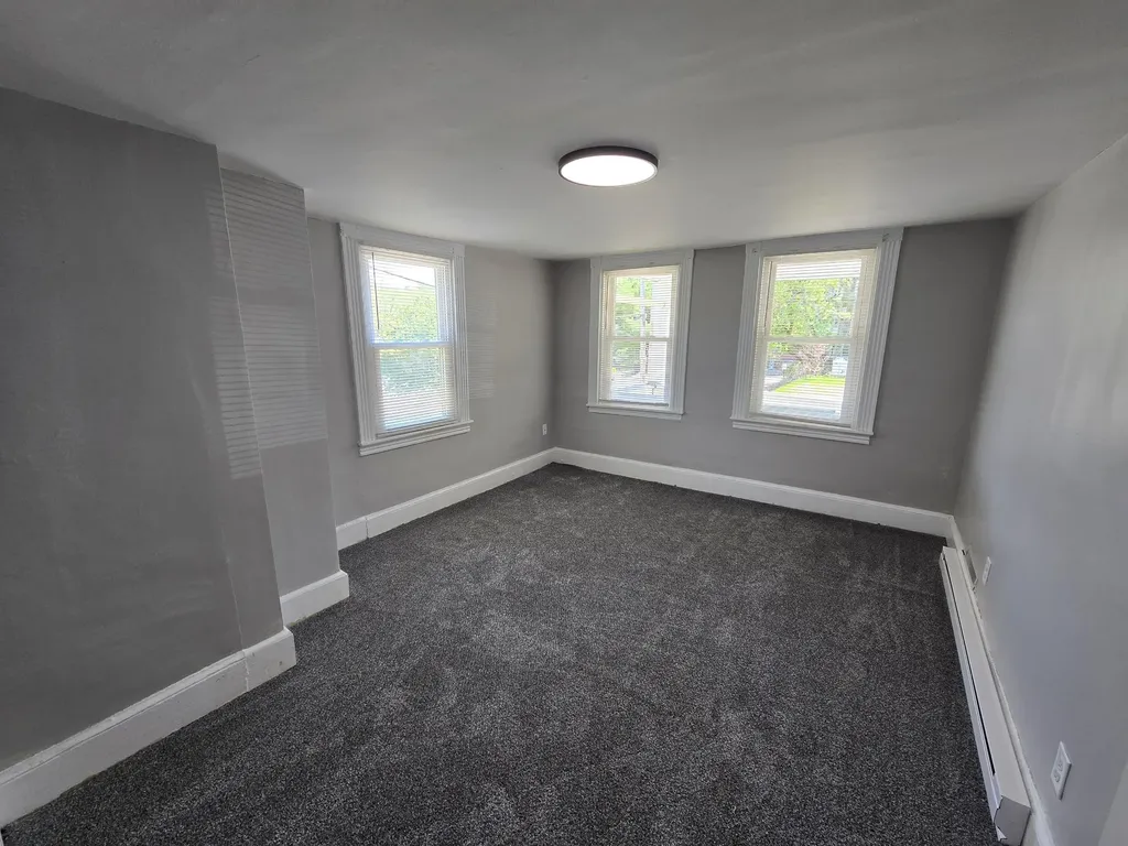 9 Morton Place Augusta ME 04330