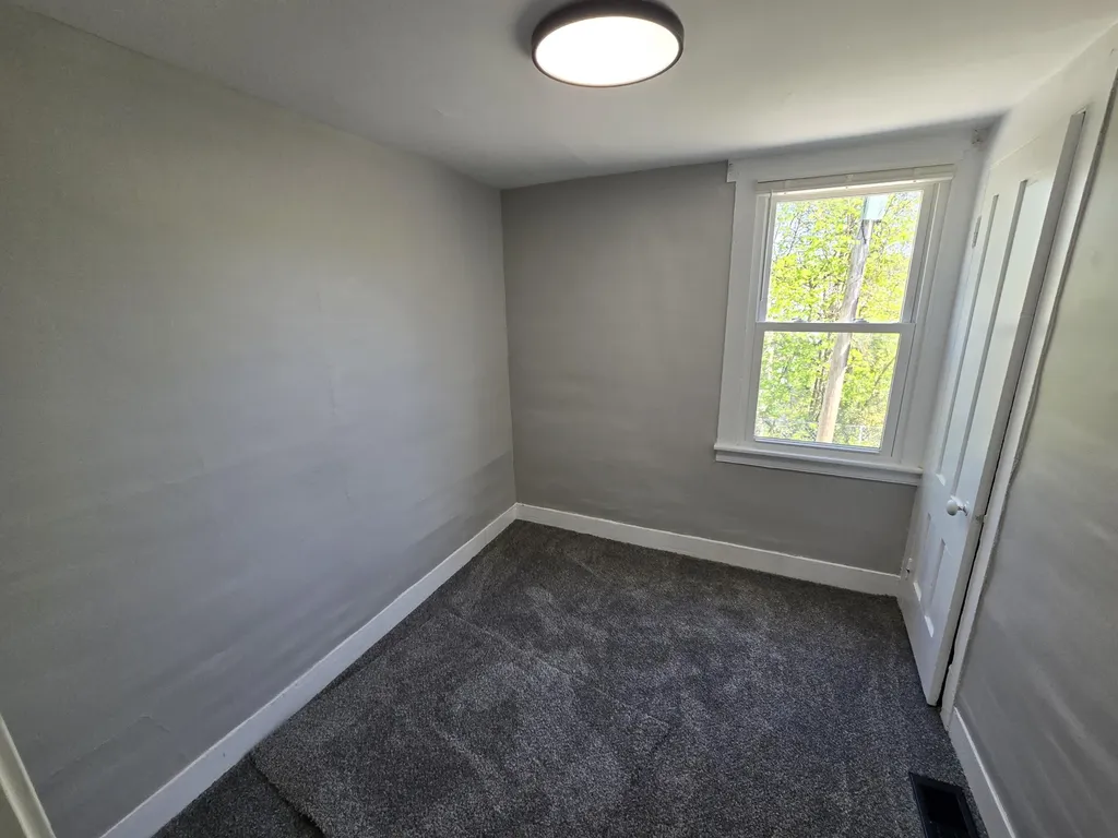 9 Morton Place Augusta ME 04330