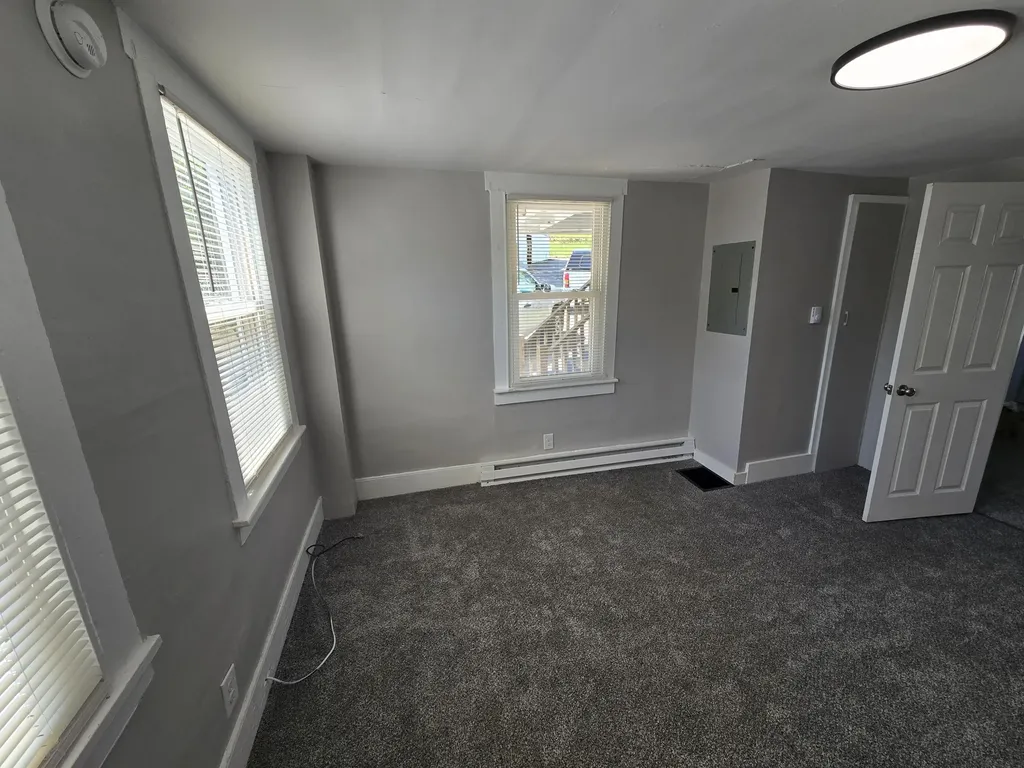 9 Morton Place Augusta ME 04330