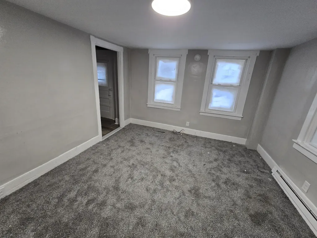 9 Morton Place Augusta ME 04330